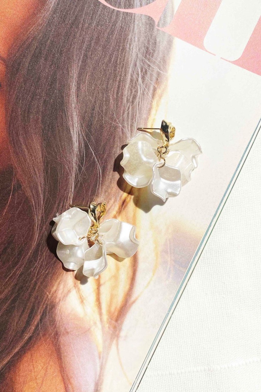 Earrings | Sage and Paige Magnolia White Earrings - White